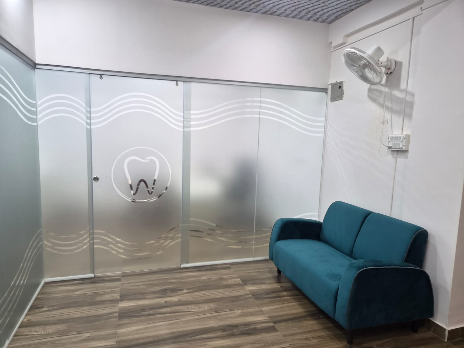 Aura Dental Studio welcome area